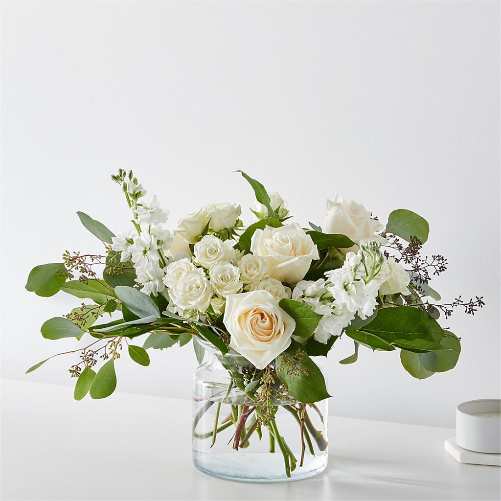 Fresh Linen Bouquet – Floral Design By Nikki, Irvine KY