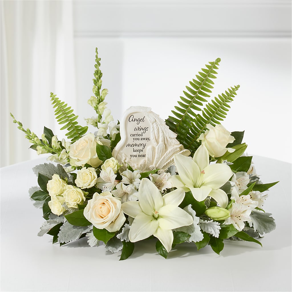 Holding You Close Arrangement – Floral Design By Nikki, Irvine KY