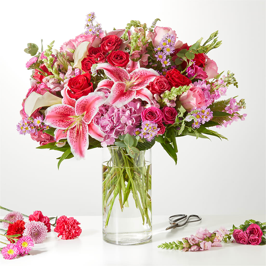 Swooning Over You - A Luxury Florist Original – Floral Design By Nikki, Irvine KY