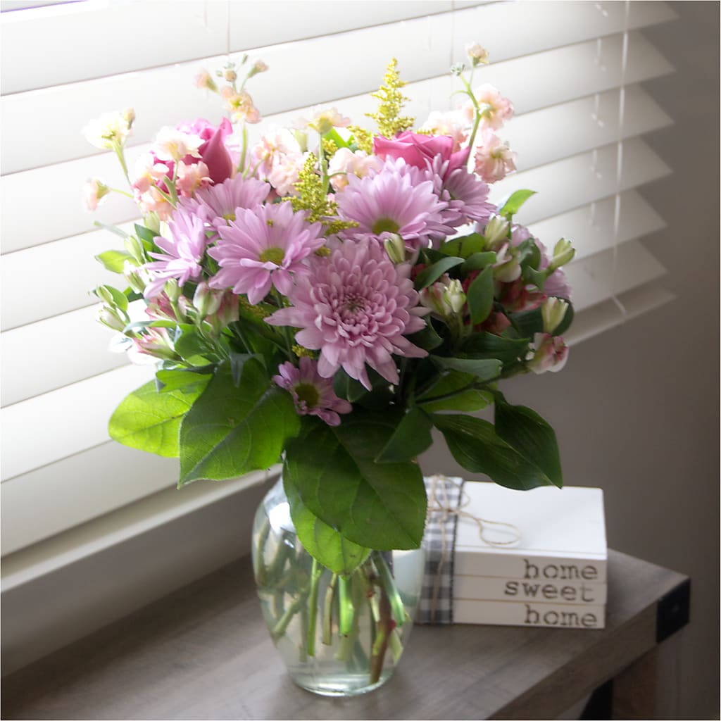 Pastel Tradition - A Florist Original – Floral Design By Nikki, Irvine KY