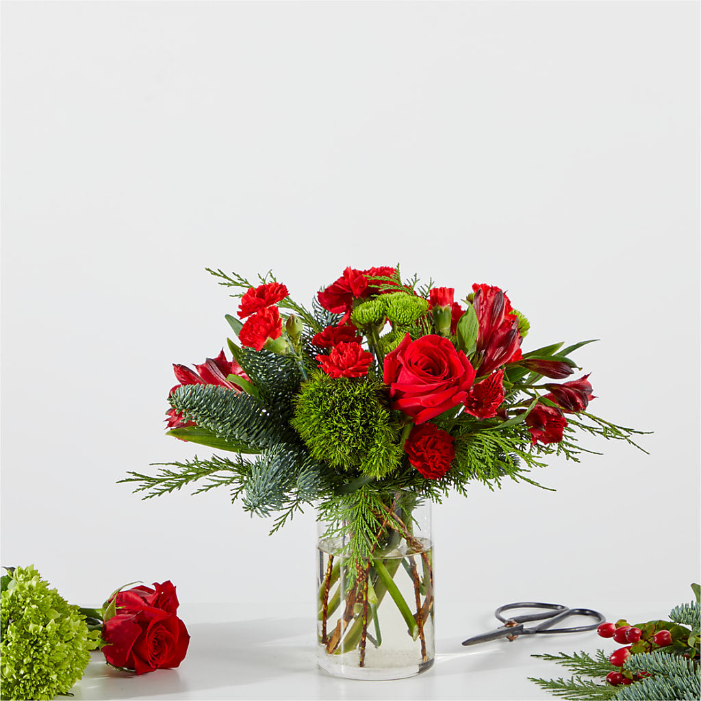 Merry Moment Bouquet – A Florist Original – Floral Design By Nikki, Irvine KY