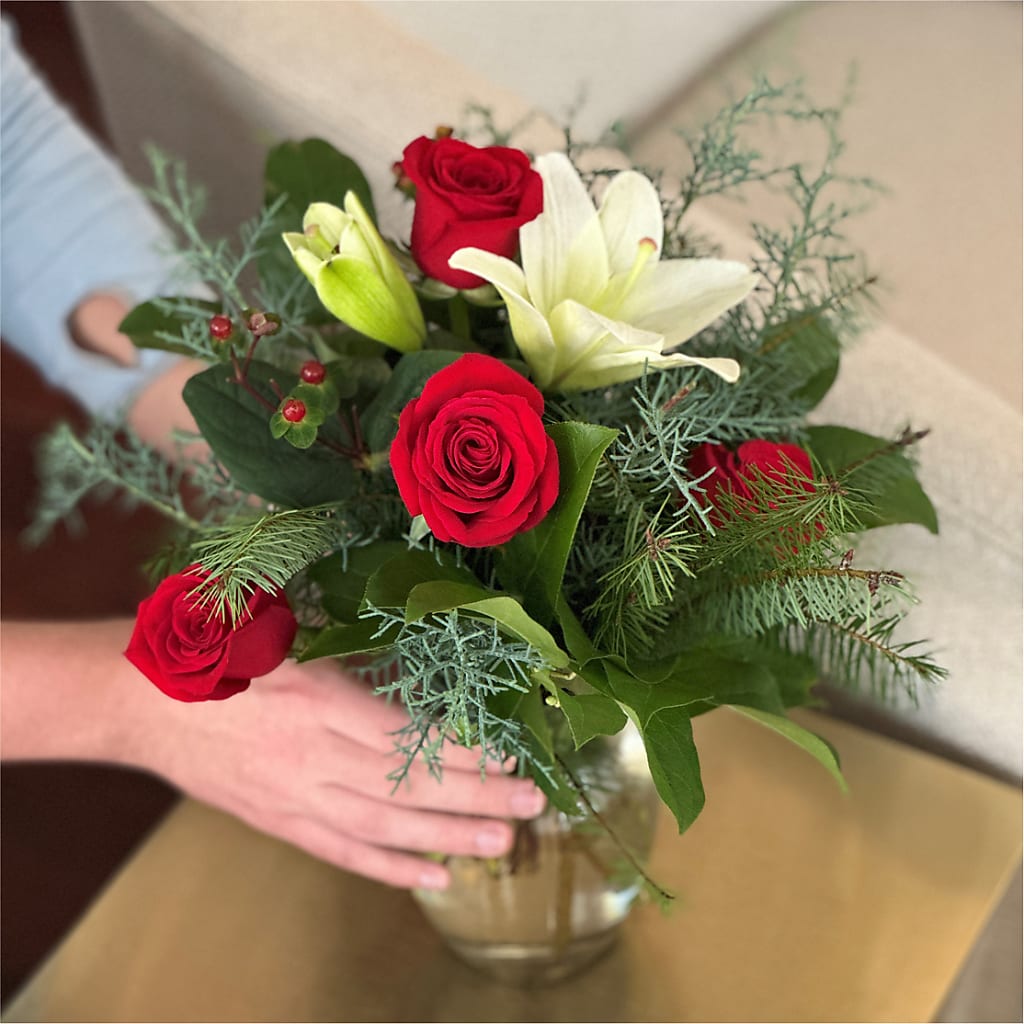 Glittering Lights Bouquet – Floral Design By Nikki, Irvine KY