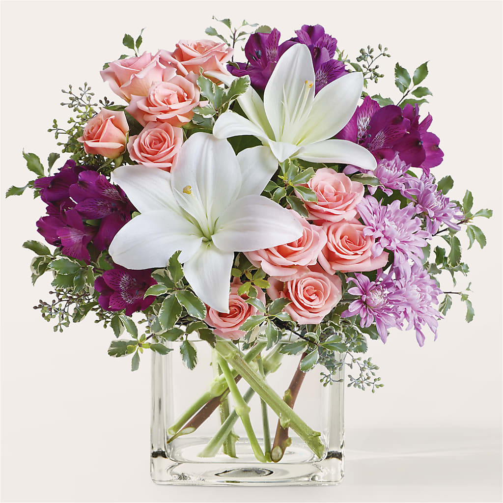 Mani Pedi Bouquet – Floral Design By Nikki, Irvine KY