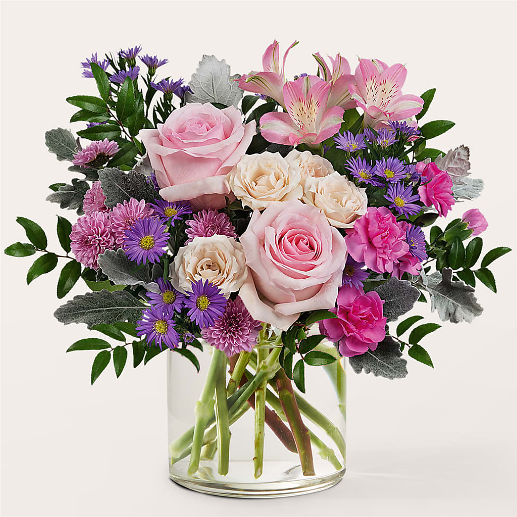 Light as a Feather Bouquet – Floral Design By Nikki, Irvine KY