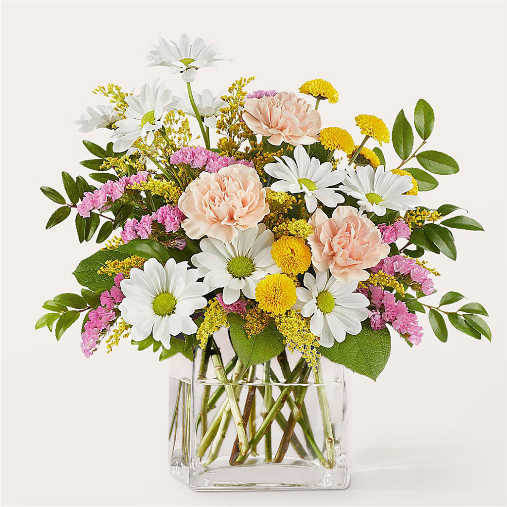 Country Cottage Bouquet – Floral Design By Nikki, Irvine KY