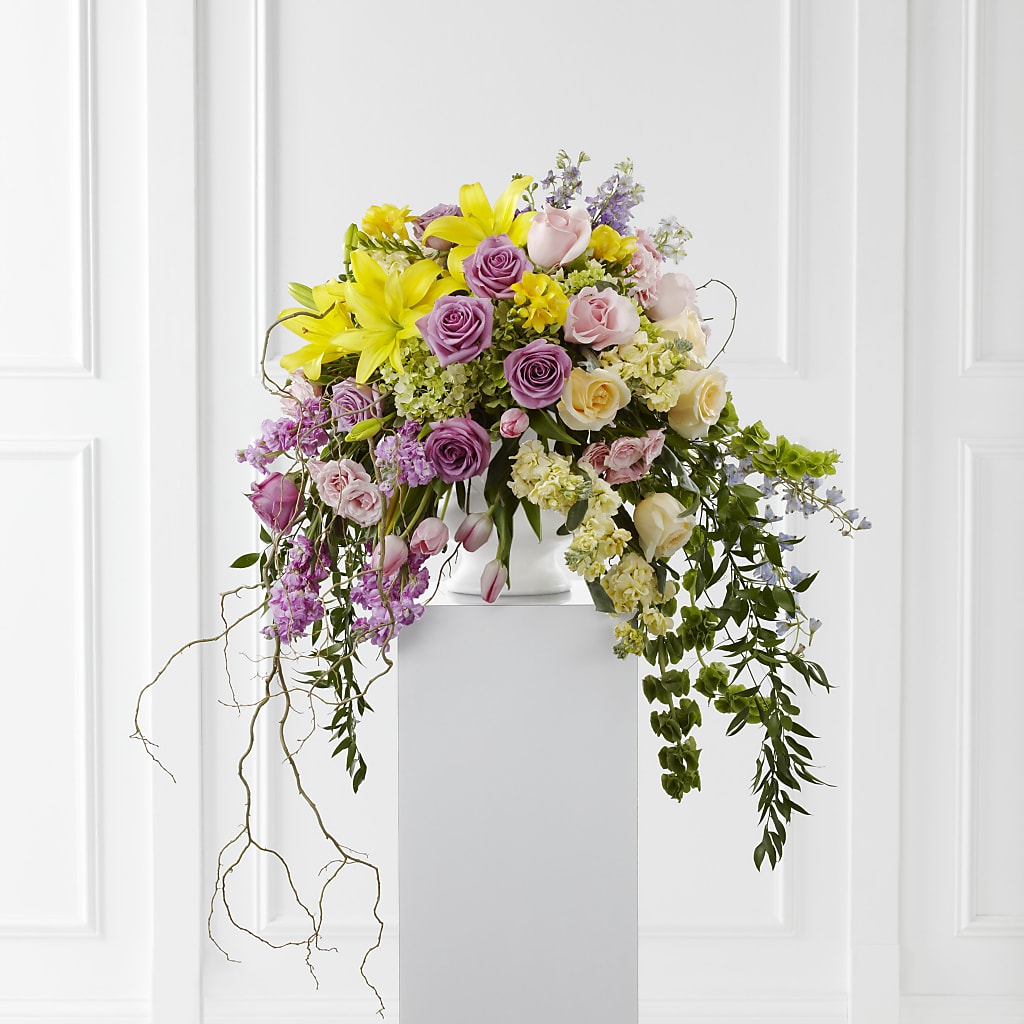 Display of Affection Arrangement – Floral Design By Nikki, Irvine KY