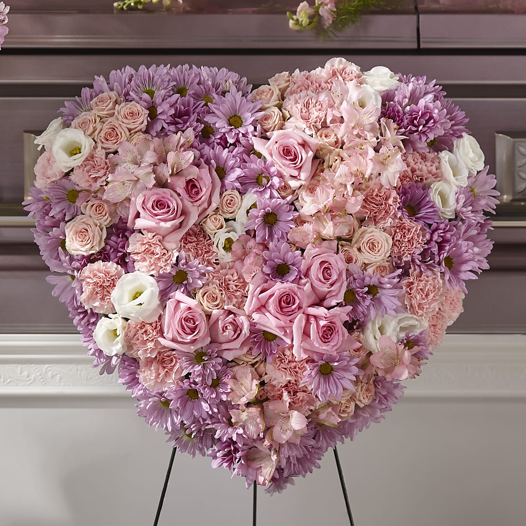 Heaven's Light Heart – Floral Design By Nikki, Irvine KY
