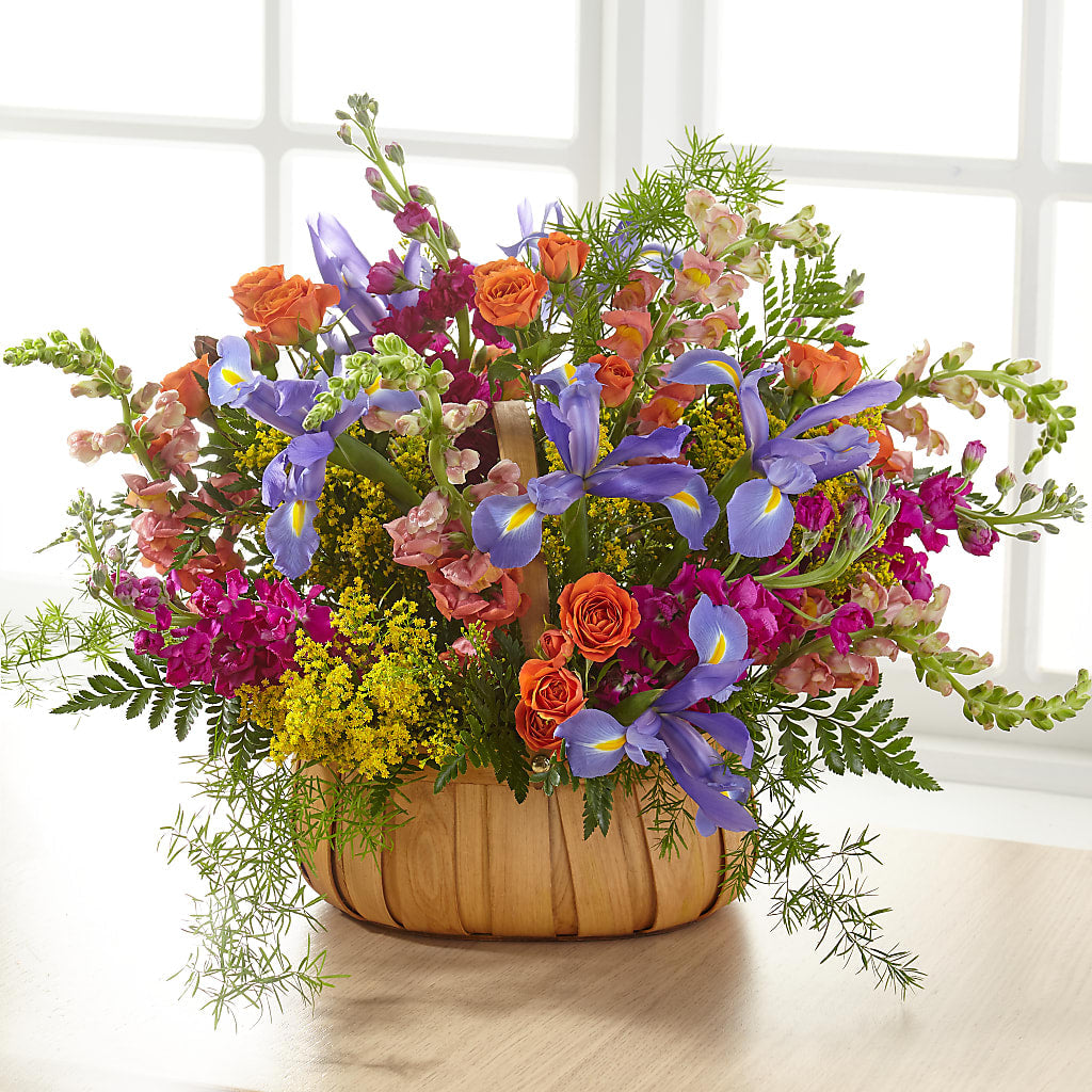 Garden of Life Basket – Floral Design By Nikki, Irvine KY