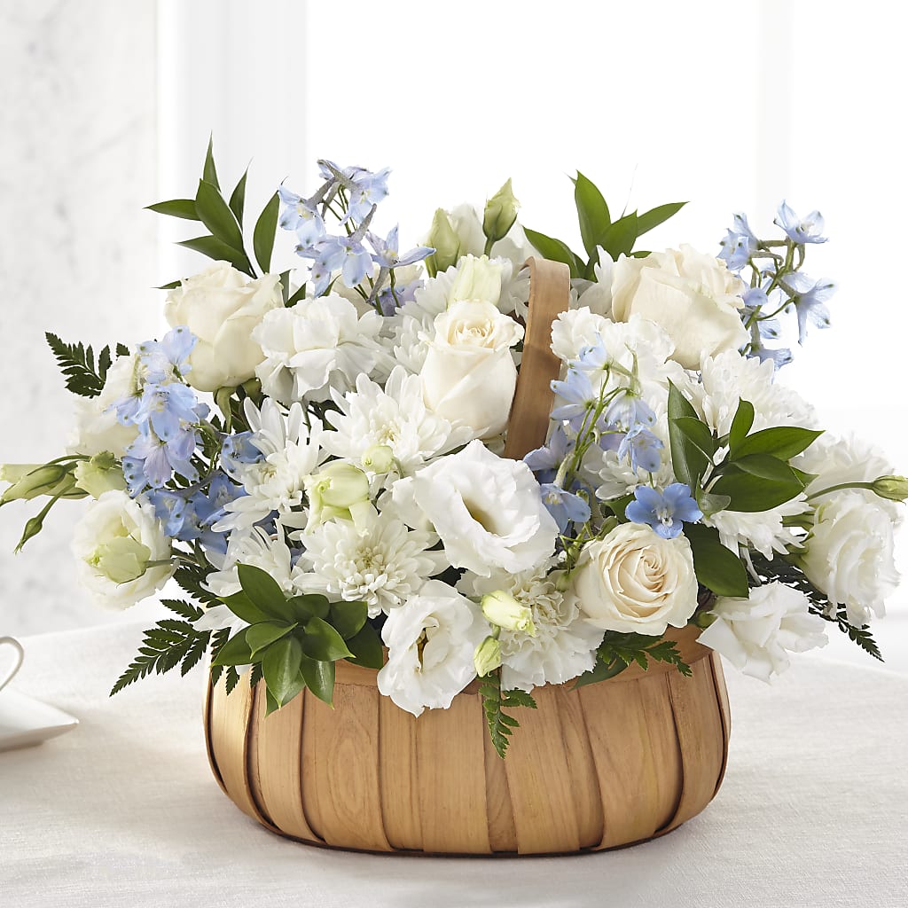 Sincerely Heartfelt Basket – Floral Design By Nikki, Irvine KY