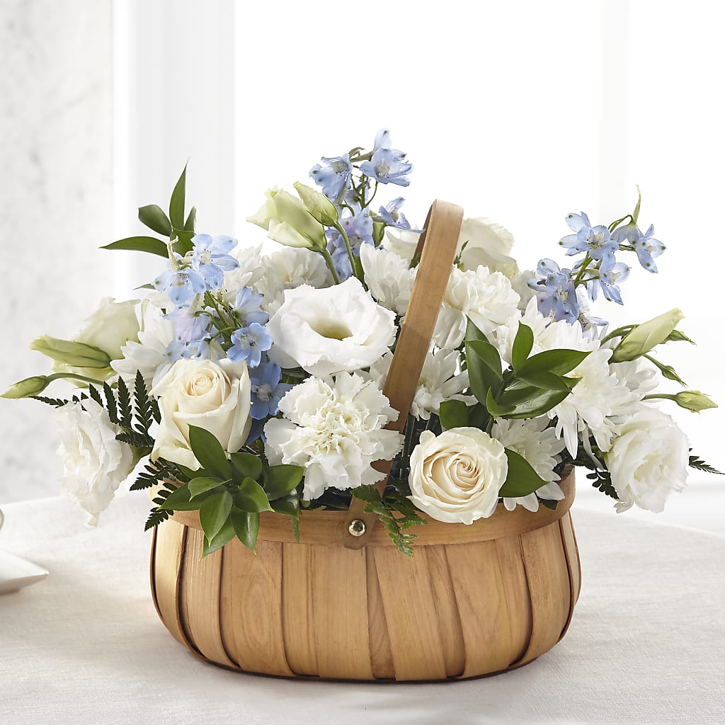 Sincerely Heartfelt Basket – Floral Design By Nikki, Irvine KY