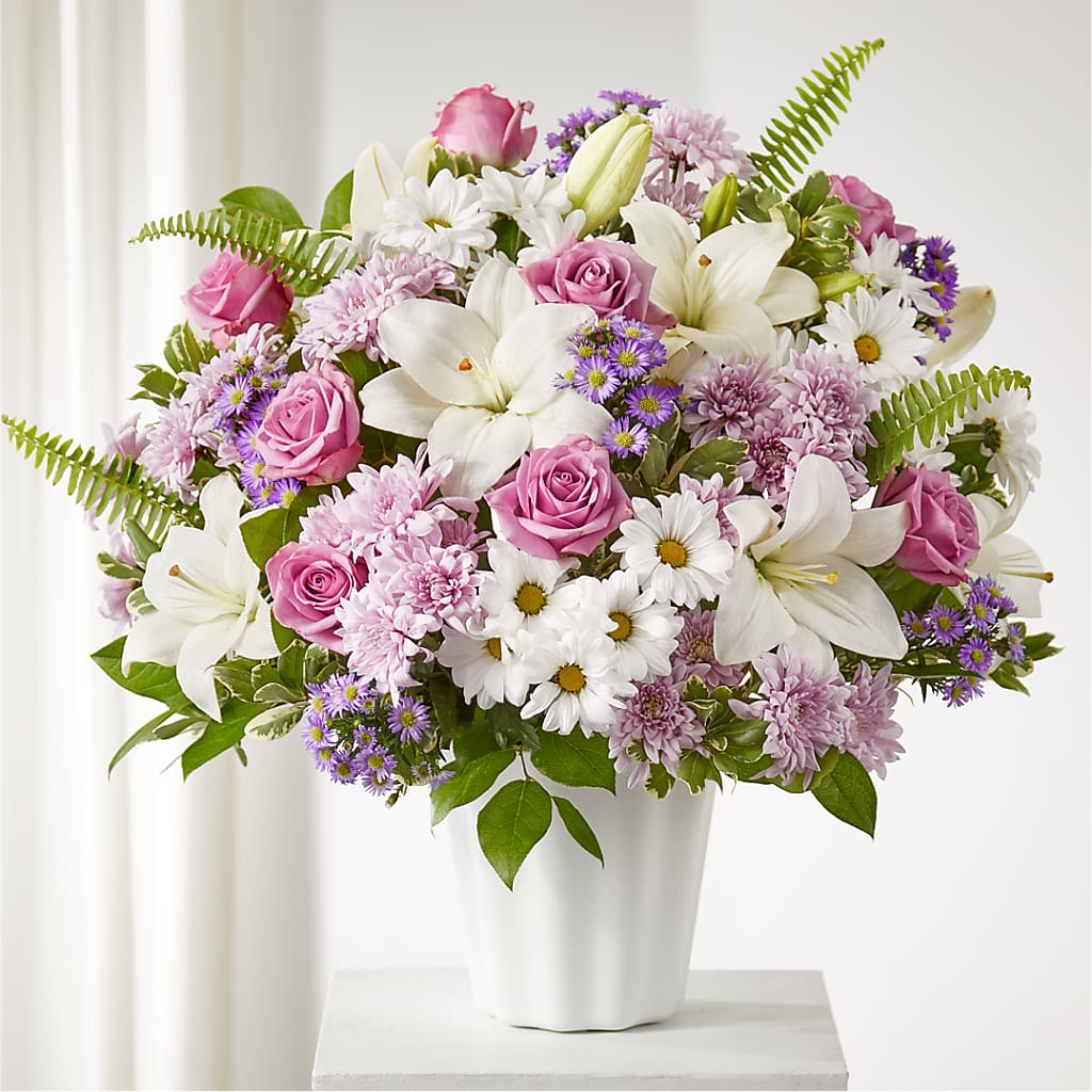 Warmest Thoughts Tabletop Basket – Floral Design By Nikki, Irvine KY