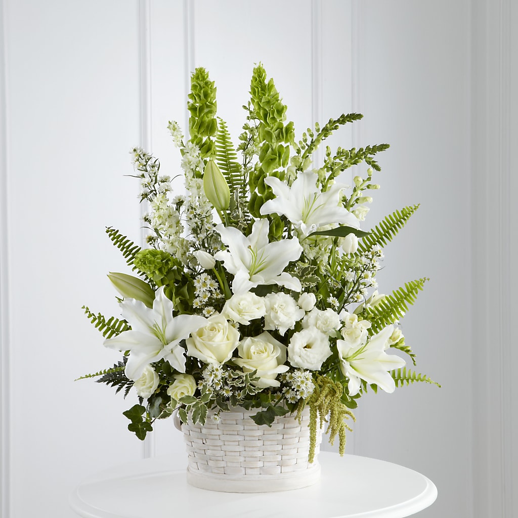 In Our Thoughts Arrangement – Floral Design By Nikki, Irvine KY