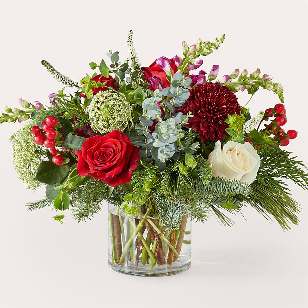 Cranberry Fizz Bouquet – Floral Design By Nikki, Irvine KY