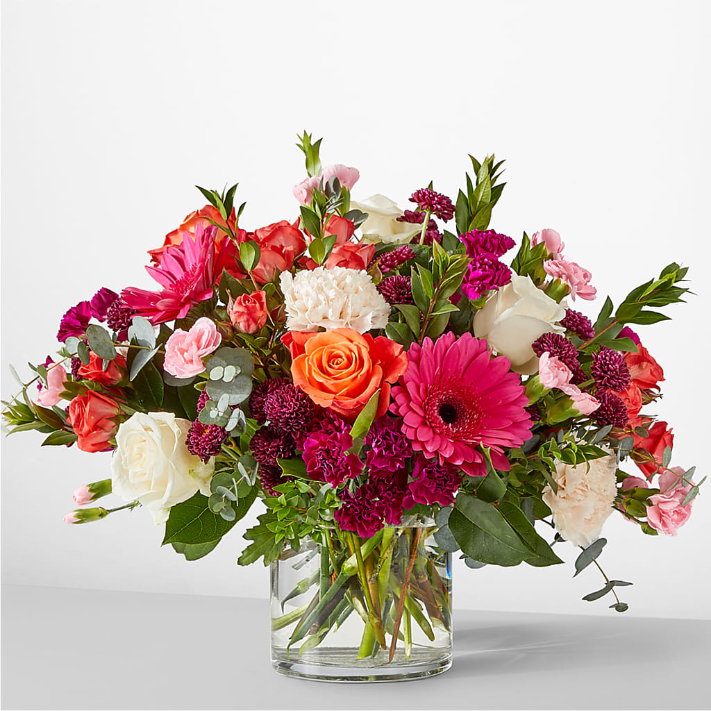 Smell the Roses Bouquet – Floral Design By Nikki, Irvine KY