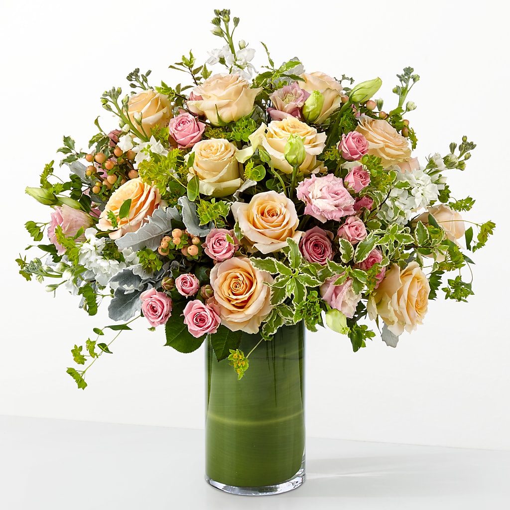 The Glamour Shot – Floral Design By Nikki, Irvine KY