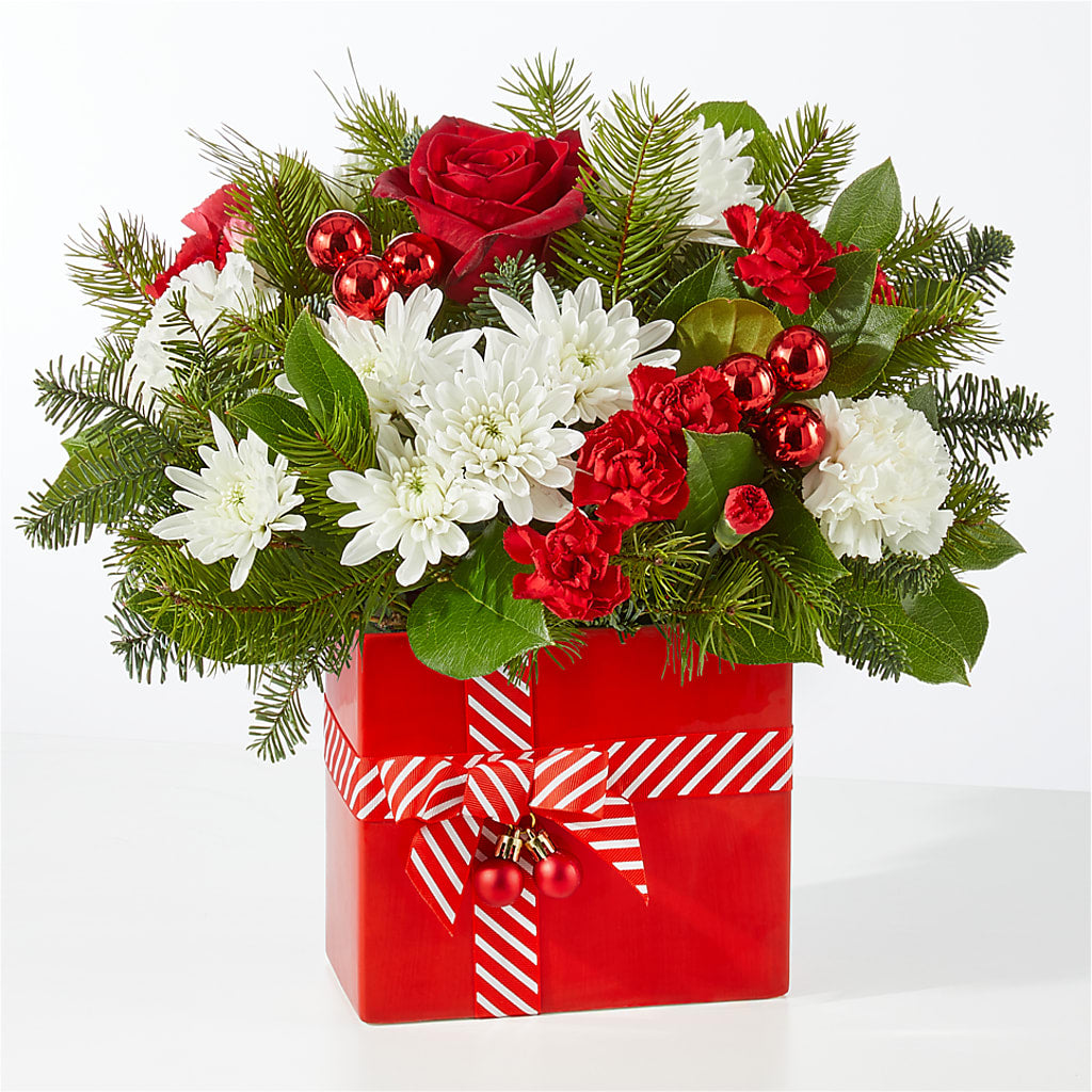 Presents Under the Tree Bouquet –  Floral Design By Nikki, Irvine KY
