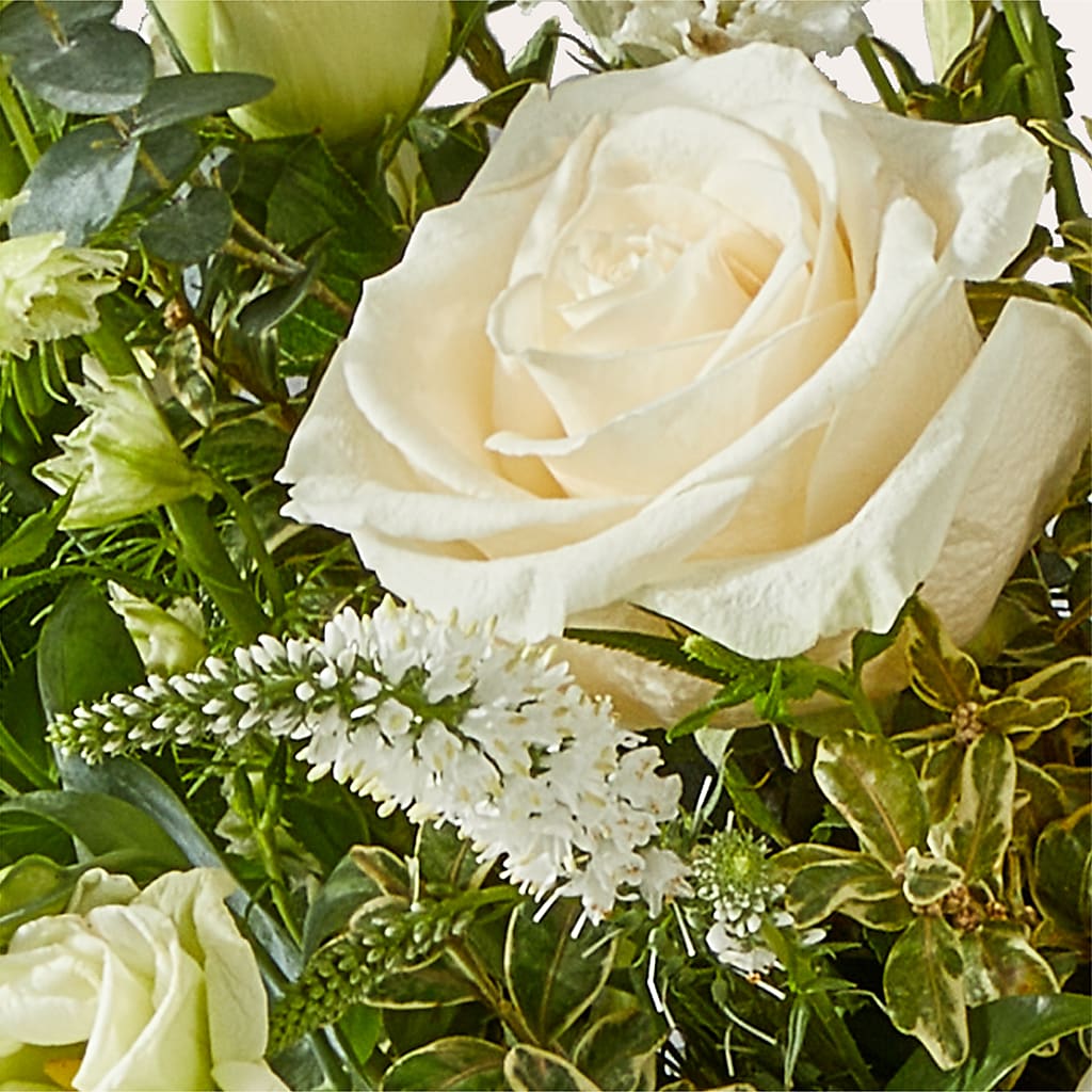 Cashmere Bouquet –  Floral Design By Nikki, Irvine KY