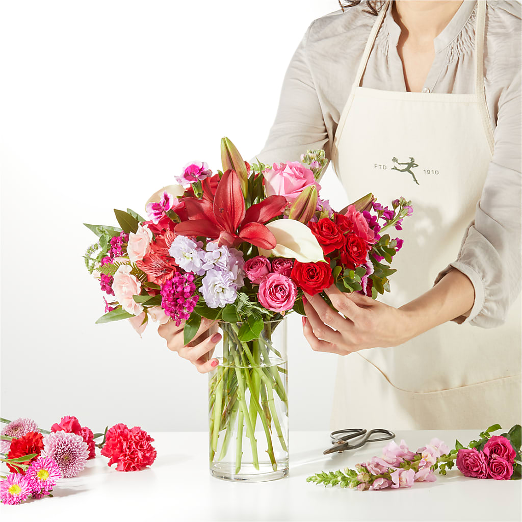 Swooning Over You - A Luxury Florist Original –  Floral Design By Nikki, Irvine KY