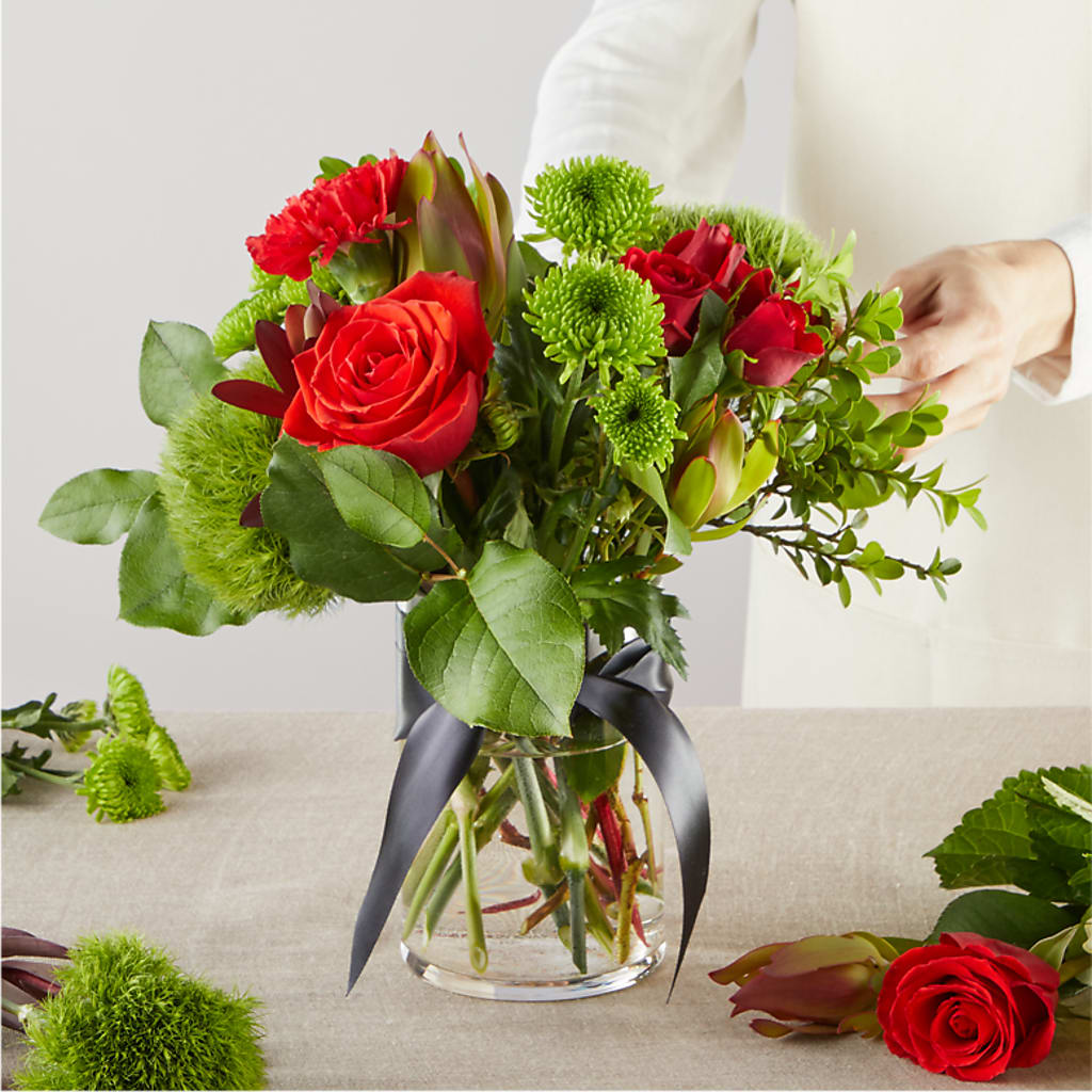 Heritage Kindle – A Florist Original –  Floral Design By Nikki, Irvine KY