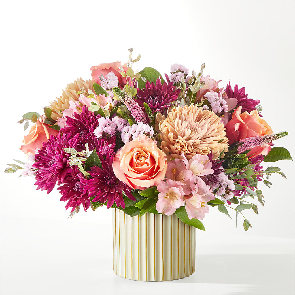 Berry Cobbler Bouquet with Ivory Vase –  Floral Design By Nikki, Irvine KY