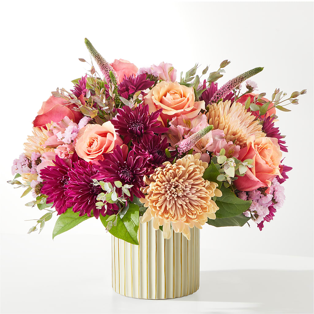 Berry Cobbler Bouquet with Ivory Vase –  Floral Design By Nikki, Irvine KY