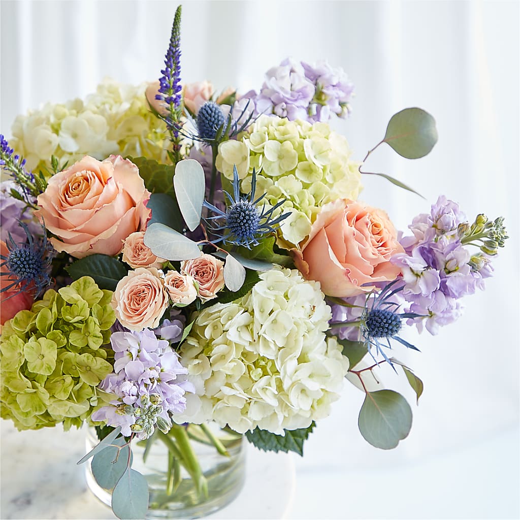 Porch Swing Bouquet –  Floral Design By Nikki, Irvine KY