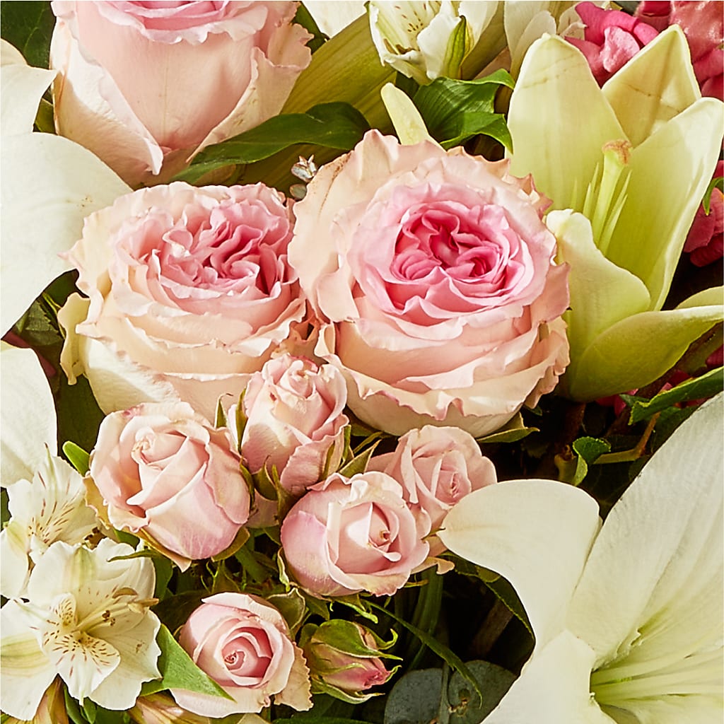 Ballet Slippers Bouquet –  Floral Design By Nikki, Irvine KY