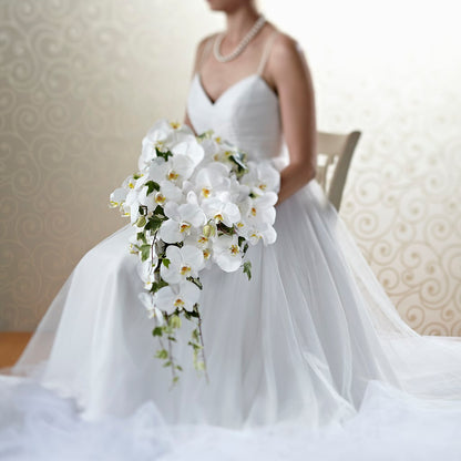 Classic White Bouquet –  Floral Design By Nikki, Irvine KY